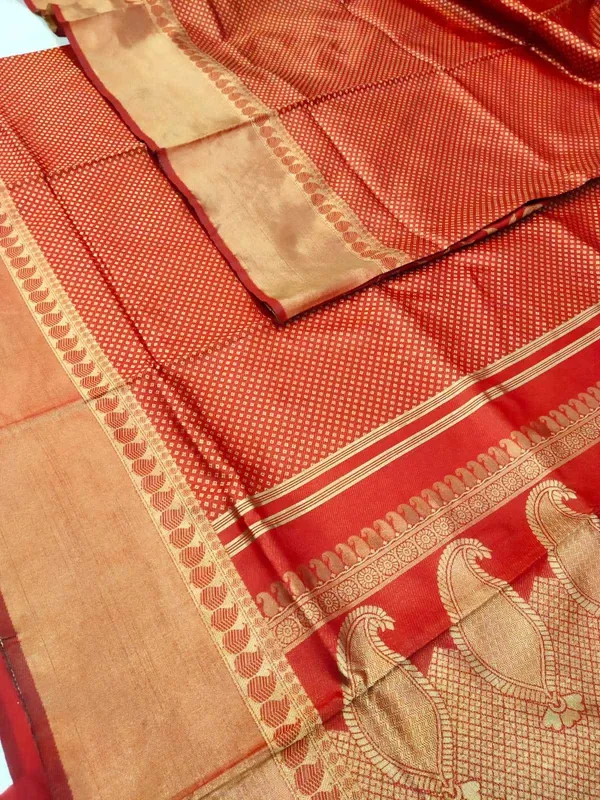 Red_Embellished_Bollywood_Jacquard_Saree_(Red)